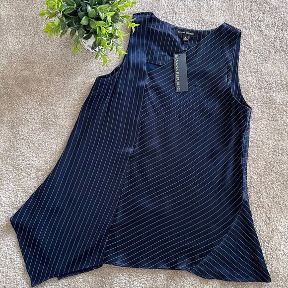 NWT Banana Republic Navy Blue Striped Draped Sleeveless Blouse Top Small - Picture 1 of 15
